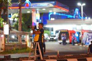 BIB: 
                            <button type="button" onclick="openModal(23439483)" class="btn btn-primary btn-sm float-right btn-popup" data-toggle="modal" data-target=".modal-high-quality">
                        <i class="fas fa-shopping-cart"></i> Add to Cart
                    </button>
                                            <button type="button" onclick="isThisMe(23439483, true)" class="btn btn-success btn-sm float-right btn-popup btn-isme hidden" data-toggle="tooltip" data-placement="bottom" title="นี่คือรูปของคุณใช่ไหม คลิกที่นี่เพื่อเอาเข้าอัลบั้ม">
                        <i class="fas fa-plus"></i> Add to album
                    </button>
                    <button type="button" onclick="isThisMe(23439483, false)" class="btn btn-warning btn-sm float-right btn-popup btn-isnotme hidden">
                        <i class="fas fa-ban"></i> Remove from album
                    </button>